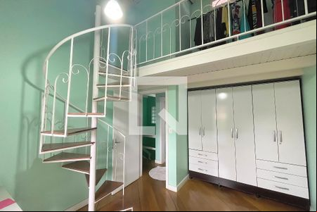 Quarto 1 de casa à venda com 4 quartos, 310m² em Jardim Itu, Porto Alegre