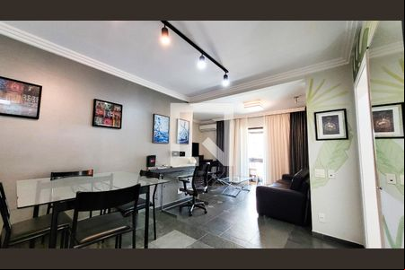 Sala de apartamento para alugar com 1 quarto, 72m² em Cambuí, Campinas