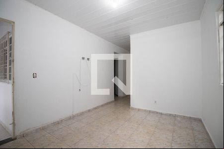 Sala de casa para alugar com 3 quartos, 60m² em Recanto das Emas, Brasília