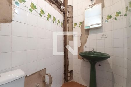 Banheiro de kitnet/studio à venda com 1 quarto, 38m² em Centro, Campinas