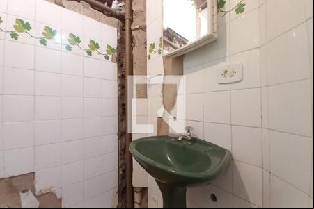 Banheiro de kitnet/studio à venda com 1 quarto, 38m² em Centro, Campinas