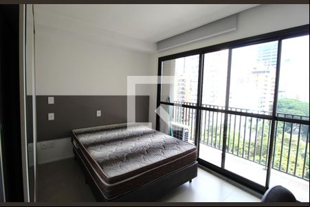 Sala/Quarto de kitnet/studio para alugar com 1 quarto, 24m² em Indianópolis, São Paulo