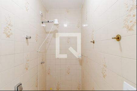 Banheiro de casa para alugar com 1 quarto, 50m² em Parque Fongaro, São Paulo