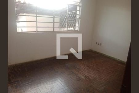 Casa à venda com 4 quartos, 240m² em Renascença, Belo Horizonte