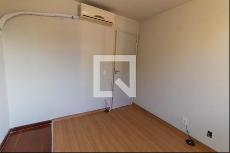 Quarto de apartamento à venda com 3 quartos, 71m² em Fonseca, Niterói