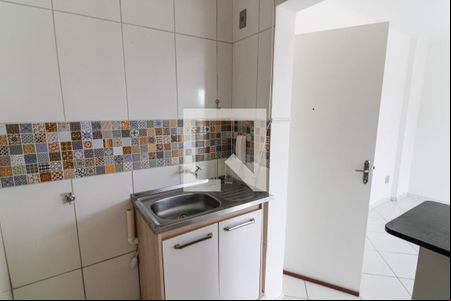 Cozinha de kitnet/studio à venda com 1 quarto, 25m² em Cidade Baixa, Porto Alegre
