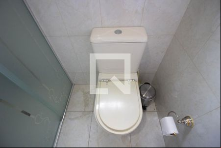 Banheiro de casa à venda com 3 quartos, 160m² em Vila Jacuí, São Paulo