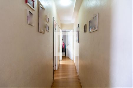 Corredor de apartamento à venda com 2 quartos, 52m² em Bussocaba, Osasco