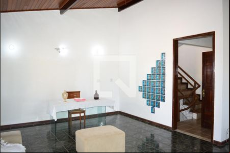 Sala de casa para alugar com 6 quartos, 700m² em Itapuã, Salvador