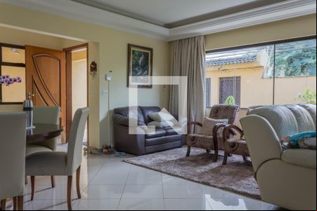 Sala de casa à venda com 5 quartos, 200m² em Jardim do Mar, São Bernardo do Campo