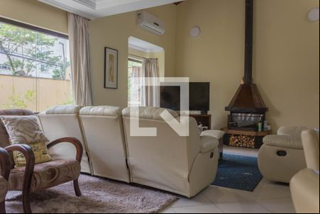 Sala de casa à venda com 5 quartos, 200m² em Jardim do Mar, São Bernardo do Campo