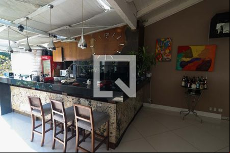 Varanda de casa de condomínio para alugar com 3 quartos, 620m² em Santa Tereza, Porto Alegre