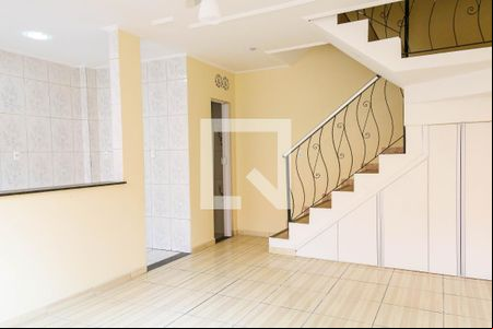 Sala 1º Pavimento de casa de condomínio para alugar com 2 quartos, 60m² em Piedade, Rio de Janeiro