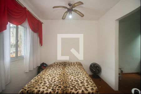 Quarto 1 de casa para alugar com 2 quartos, 80m² em Costa E Silva, Porto Alegre
