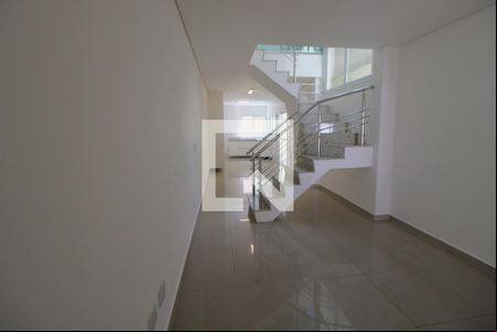 Sala / Cozinha de casa para alugar com 3 quartos, 169m² em Água Fria, São Paulo