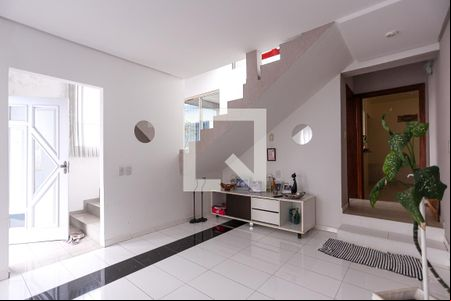 Detalhe Sala de casa à venda com 5 quartos, 320m² em Vila Nova, Porto Alegre