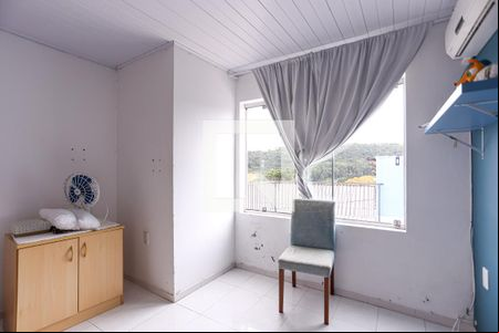 Quarto 3 de casa à venda com 5 quartos, 320m² em Vila Nova, Porto Alegre