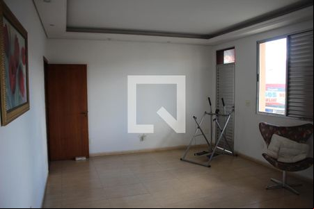 Sala de apartamento para alugar com 3 quartos, 210m² em Nacional, Contagem