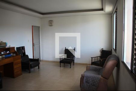Sala de apartamento para alugar com 3 quartos, 210m² em Nacional, Contagem