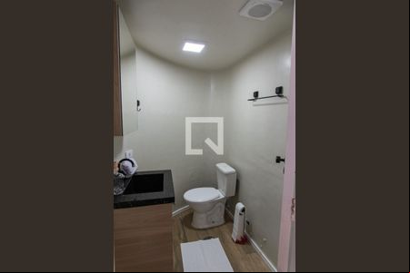 Banheiro de apartamento para alugar com 1 quarto, 36m² em Liberdade, São Paulo