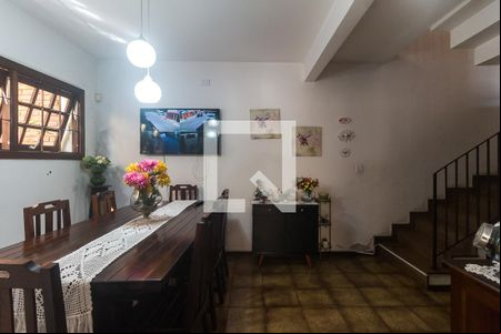 Sala de Jantar de casa para alugar com 3 quartos, 180m² em Vila Oliveira, Mogi das Cruzes