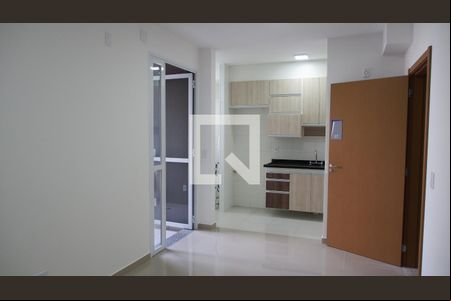 Sala de apartamento à venda com 2 quartos, 77m² em Horto Florestal, Jundiaí