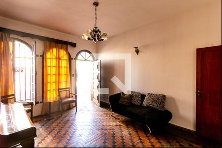Sala de casa para alugar com 8 quartos, 540m² em São Cristóvão, Belo Horizonte