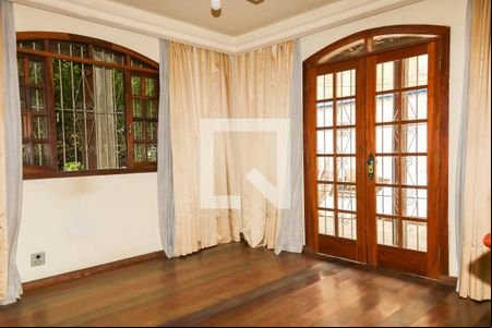 Sala de casa para alugar com 2 quartos, 122m² em Quintino Bocaiúva, Rio de Janeiro