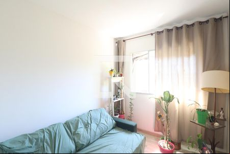 Quarto 2 de apartamento para alugar com 3 quartos, 70m² em Tribobó, São Gonçalo
