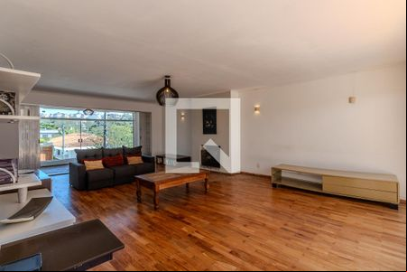 Sala de casa à venda com 4 quartos, 600m² em Jardim Leonor, São Paulo