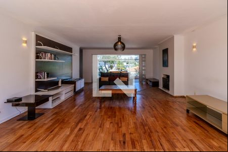 Sala de casa à venda com 4 quartos, 600m² em Jardim Leonor, São Paulo
