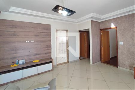 Sala de Estar de casa para alugar com 5 quartos, 190m² em Jardim Ouro Branco, Campinas