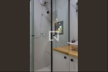 Banheiro de apartamento para alugar com 1 quarto, 42m² em Dos Casa, São Bernardo do Campo