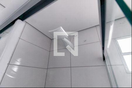 Banheiro de casa para alugar com 1 quarto, 26m² em Campo Limpo, São Paulo