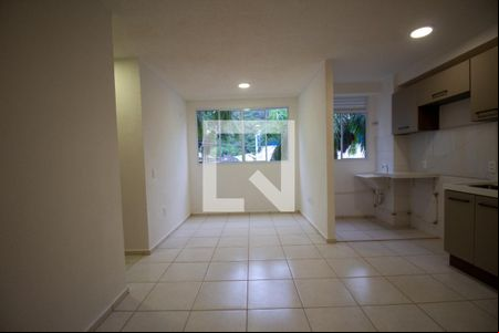Sala de apartamento para alugar com 2 quartos, 44m² em Vargem Grande, Rio de Janeiro