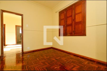Sala de casa para alugar com 3 quartos, 334m² em Concórdia, Belo Horizonte