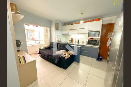 Sala de TV de apartamento para alugar com 2 quartos, 60m² em Ingleses do Rio Vermelho, Florianópolis