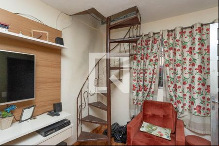Sala de casa à venda com 2 quartos, 80m² em Casa Grande, Diadema