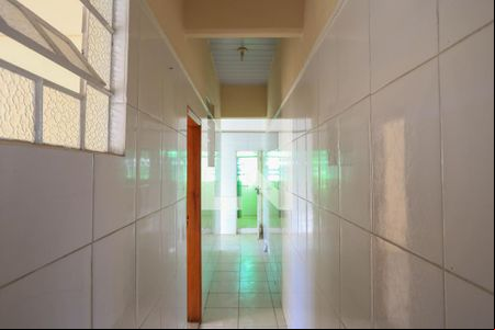 Corredor de kitnet/studio para alugar com 2 quartos, 50m² em Floresta, Belo Horizonte