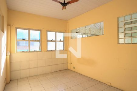 Quarto 2 de kitnet/studio para alugar com 2 quartos, 50m² em Floresta, Belo Horizonte