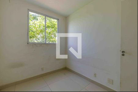 Quarto 1 de apartamento para alugar com 2 quartos, 62m² em Vargem Pequena, Rio de Janeiro