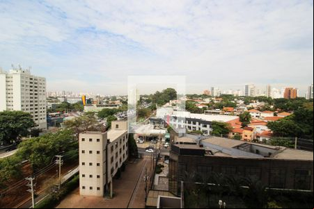 Vista  de kitnet/studio para alugar com 1 quarto, 27m² em Indianópolis, São Paulo