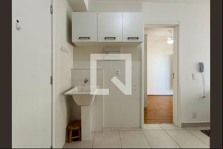 Sala e Cozinha de apartamento para alugar com 1 quarto, 29m² em Vila Romana, São Paulo
