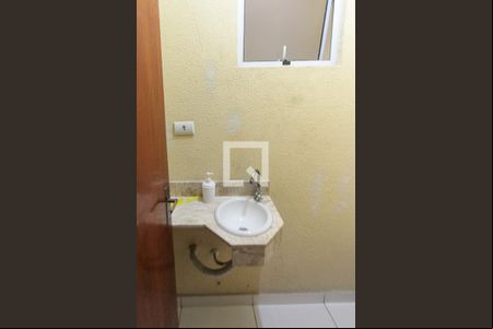 Lavabo de casa para alugar com 3 quartos, 200m² em Vila Alpina, São Paulo