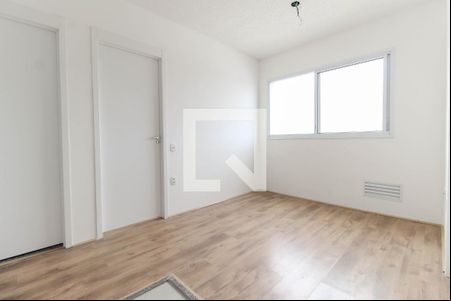 Sala de apartamento para alugar com 2 quartos, 38m² em Conjunto Residencial José Bonifácio, São Paulo