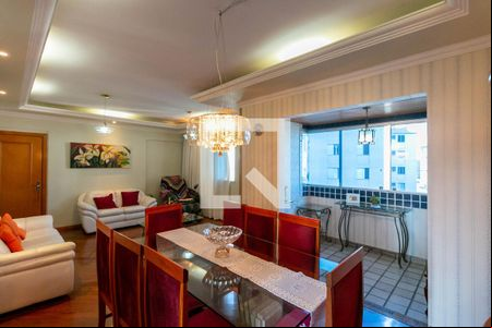 Sala de apartamento à venda com 4 quartos, 140m² em Vila Paris, Belo Horizonte