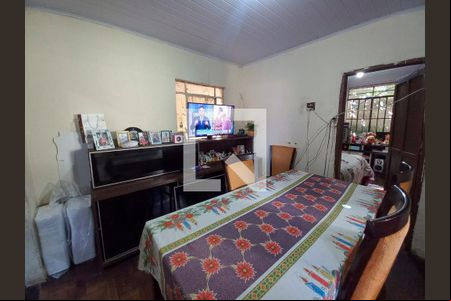 Sala  de casa à venda com 2 quartos, 159m² em Pompéia, Belo Horizonte