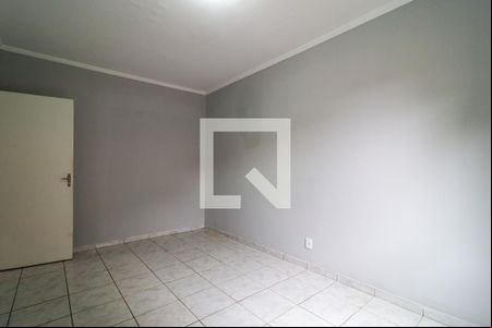 Quarto 1 de apartamento para alugar com 2 quartos, 64m² em Jardim Santa Terezinha, Taboão da Serra