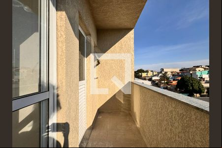 Sacada de apartamento para alugar com 2 quartos, 49m² em Jardim Santo Alberto, Santo André