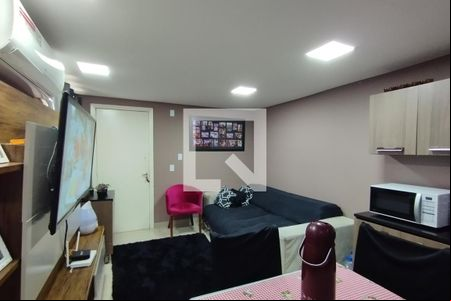 Sala de apartamento para alugar com 2 quartos, 50m² em Duque de Caxias, São Leopoldo